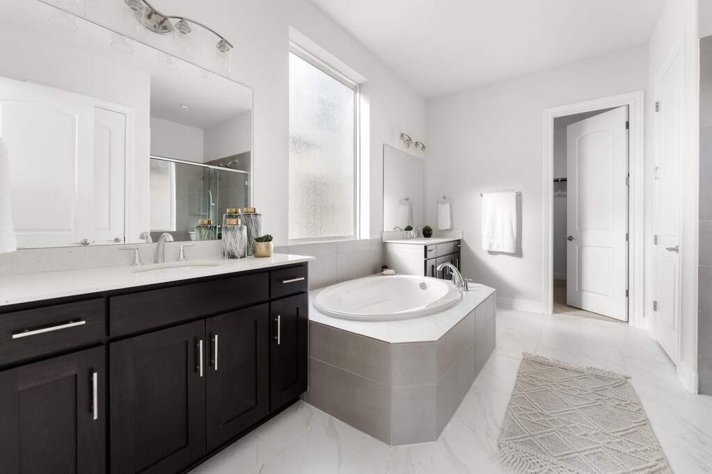 4 Bedroom Single Family Home/House's Image 13