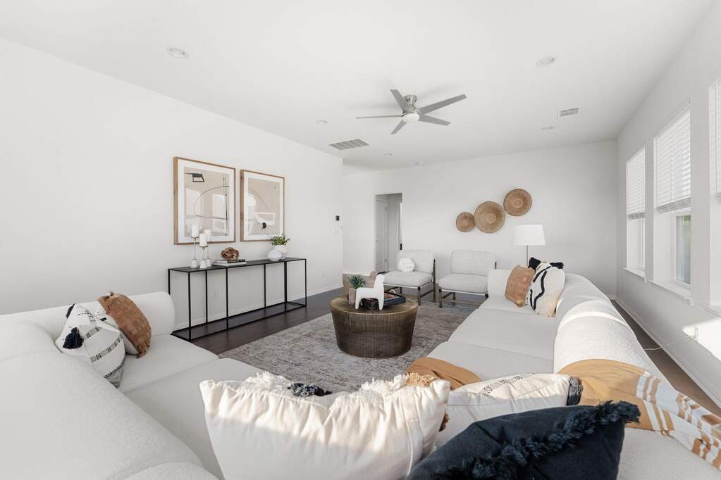 4 Bedroom Single Family Home/House's Image 24