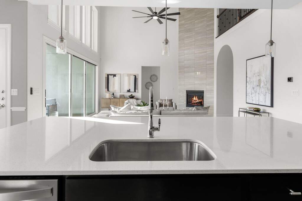4 Bedroom Single Family Home/House's Image 5
