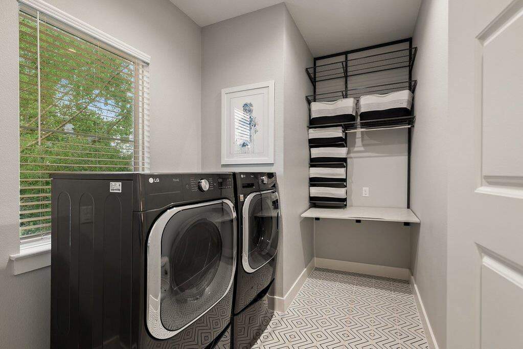 3 Bedroom Single Family Home/House's Image 20