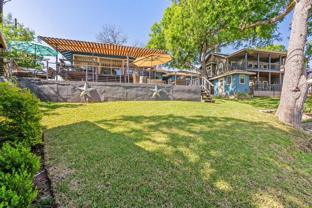4 Bedroom Single Family Home/House's Image 30