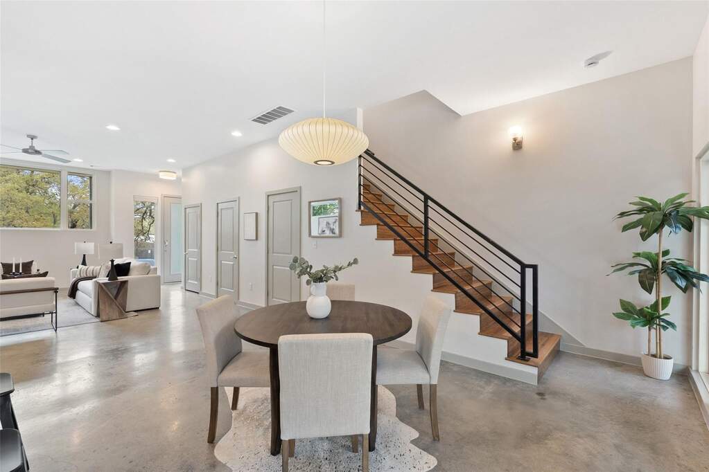 3 Bedroom Apartment/Flat's Image 8
