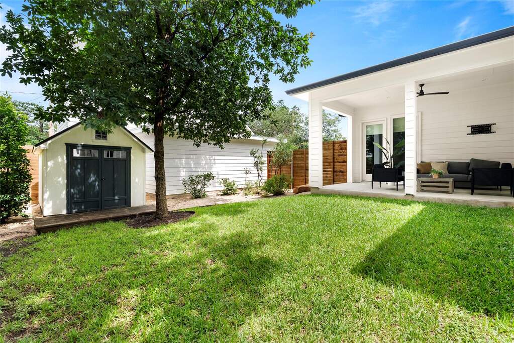 3 Bedroom Single Family Home/House's Image 4