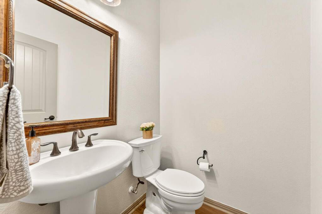 4 Bedroom Single Family Home/House's Image 21