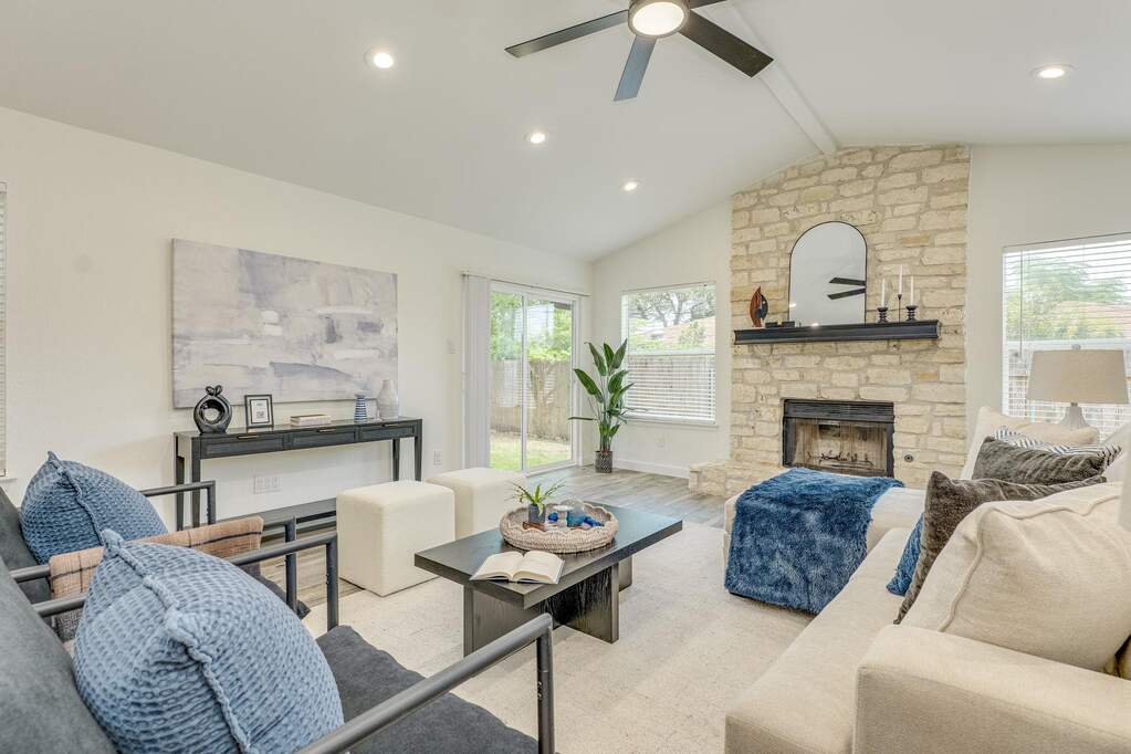 3 Bedroom Single Family Home/House's Image 7
