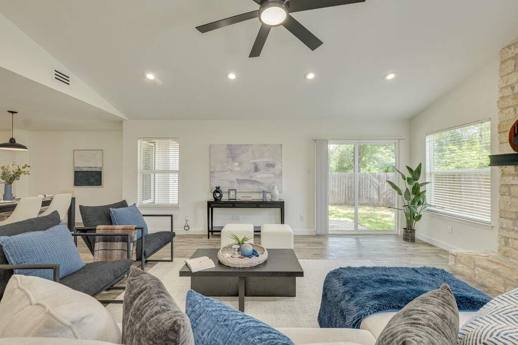 3 Bedroom Single Family Home/House's Image 9