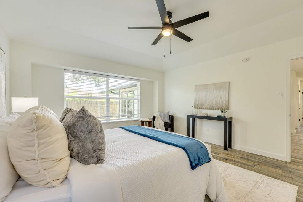 3 Bedroom Single Family Home/House's Image 13