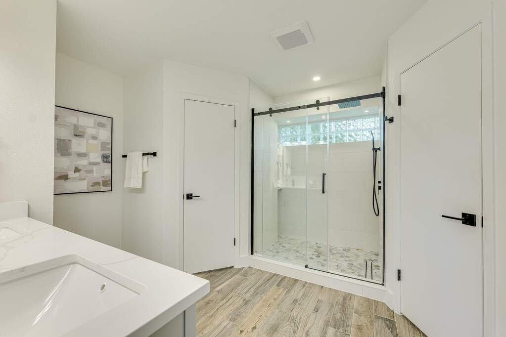 3 Bedroom Single Family Home/House's Image 15