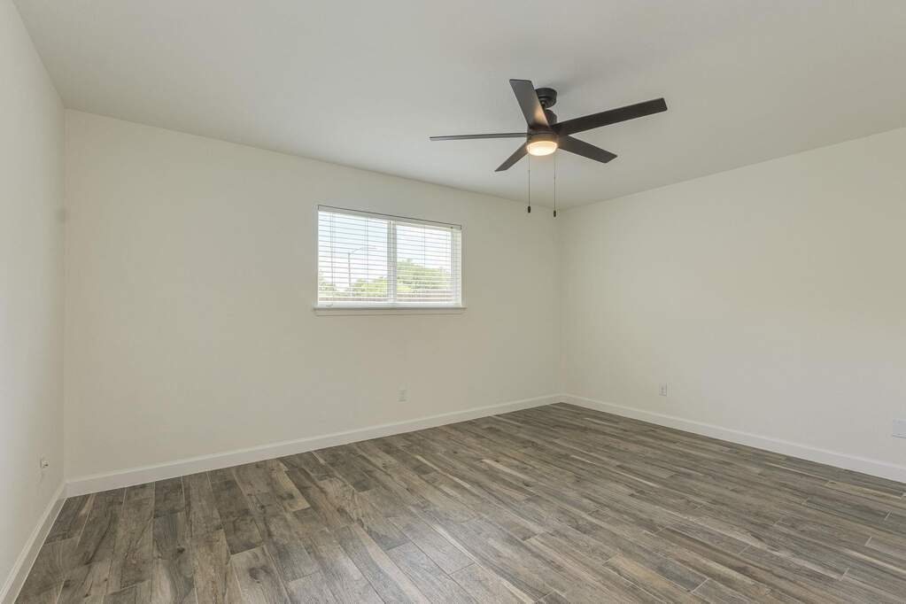 3 Bedroom Single Family Home/House's Image 24