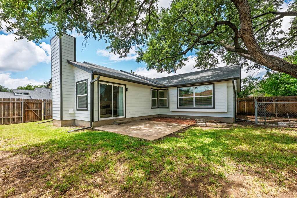 3 Bedroom Single Family Home/House's Image 26