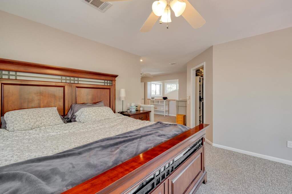 3 Bedroom Single Family Home/House's Image 14