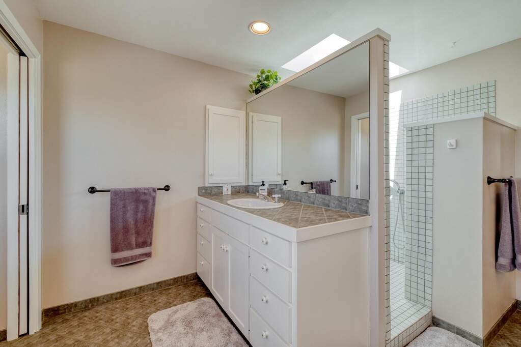 3 Bedroom Single Family Home/House's Image 17