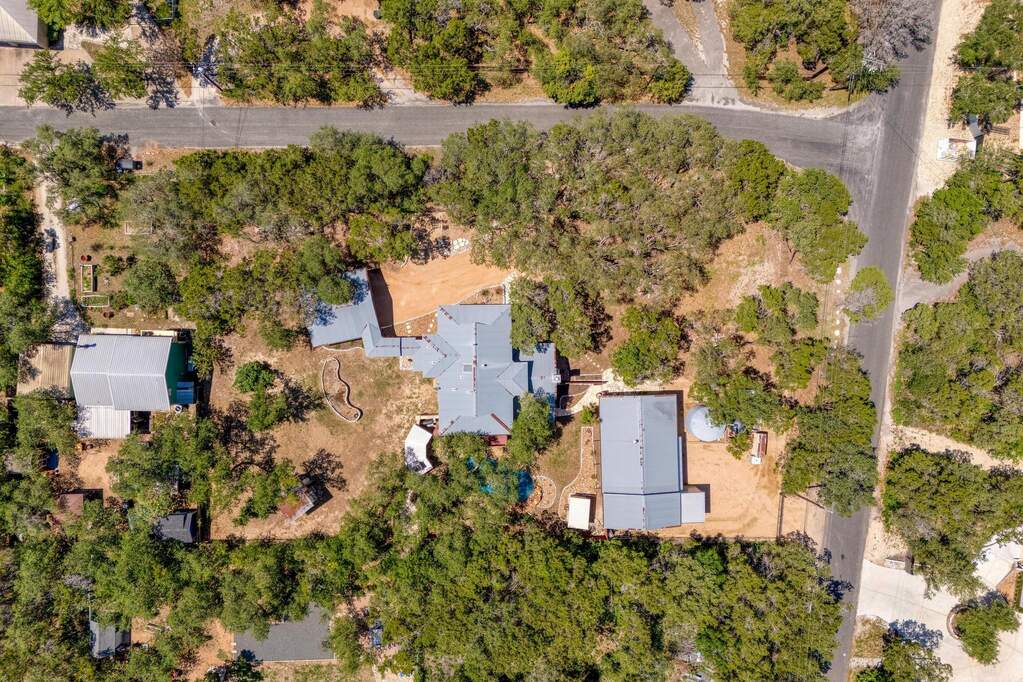 3 Bedroom Single Family Home/House's Image 34