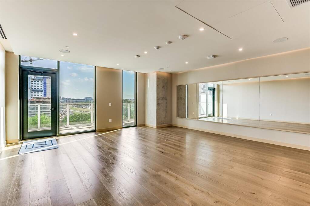 2 Bedroom Apartment/Flat's Image 15