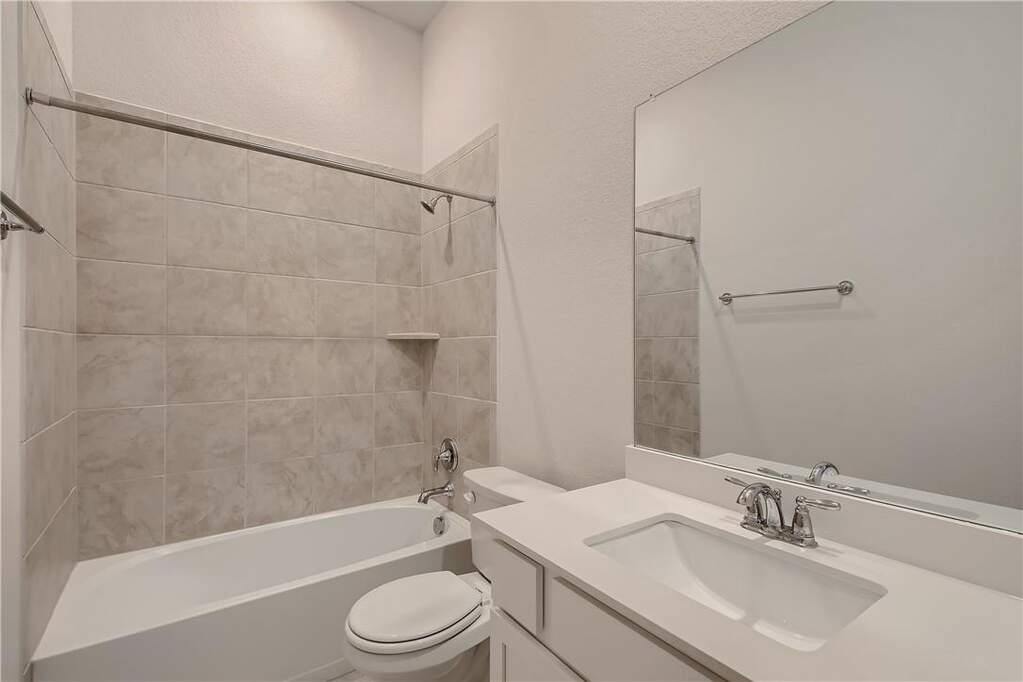 4 Bedroom Single Family Home/House's Image 14