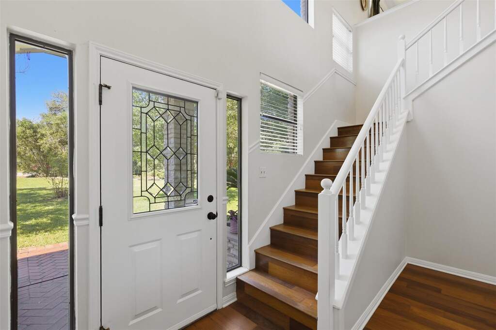 4 Bedroom Single Family Home/House's Image 18