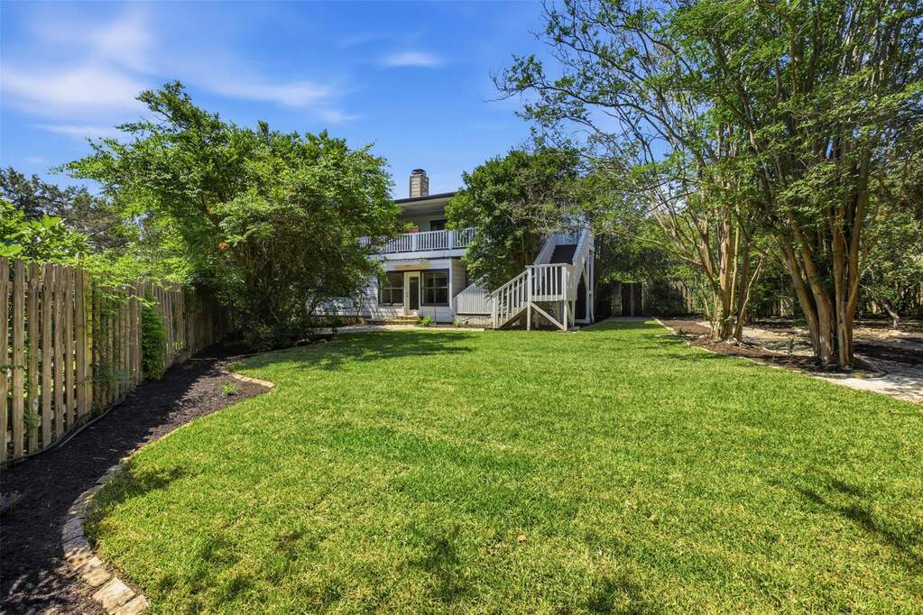 4 Bedroom Single Family Home/House's Image 30