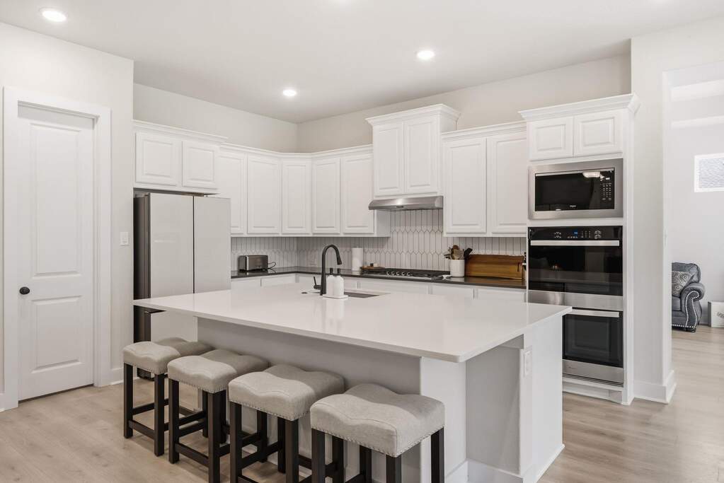 4 Bedroom Single Family Home/House's Image 15