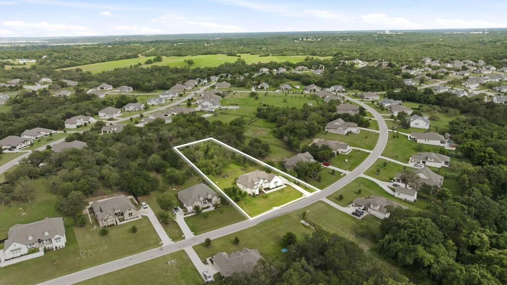 4 Bedroom Single Family Home/House's Image 34