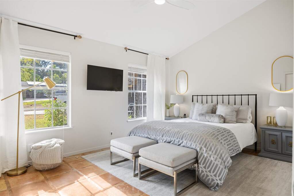 4 Bedroom Single Family Home/House's Image 15