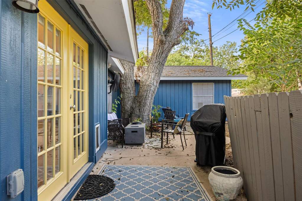 4 Bedroom Single Family Home/House's Image 27