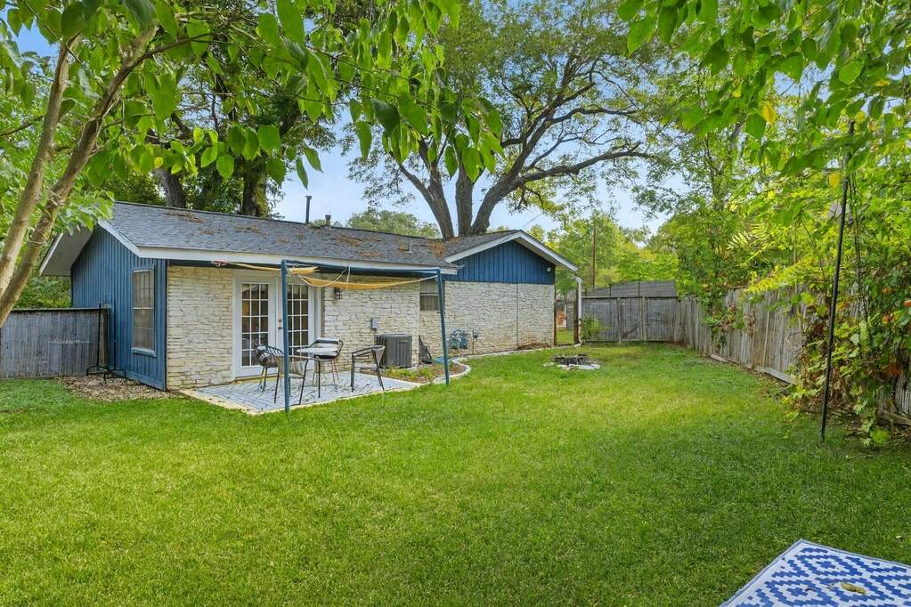 4 Bedroom Single Family Home/House's Image 30