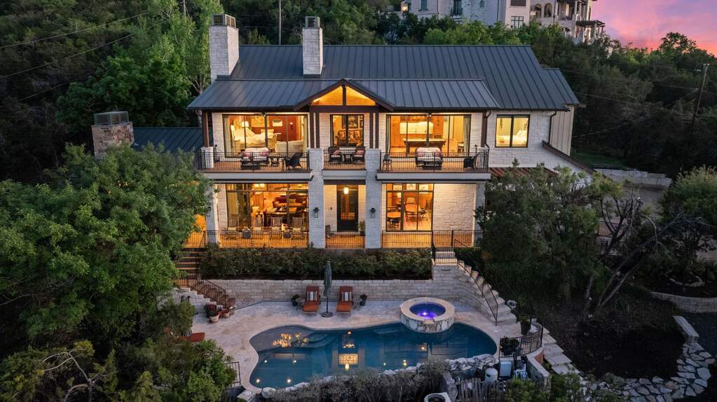 Texas Craftsman Contemporary in Eanes ISD on over an acre - no HOA