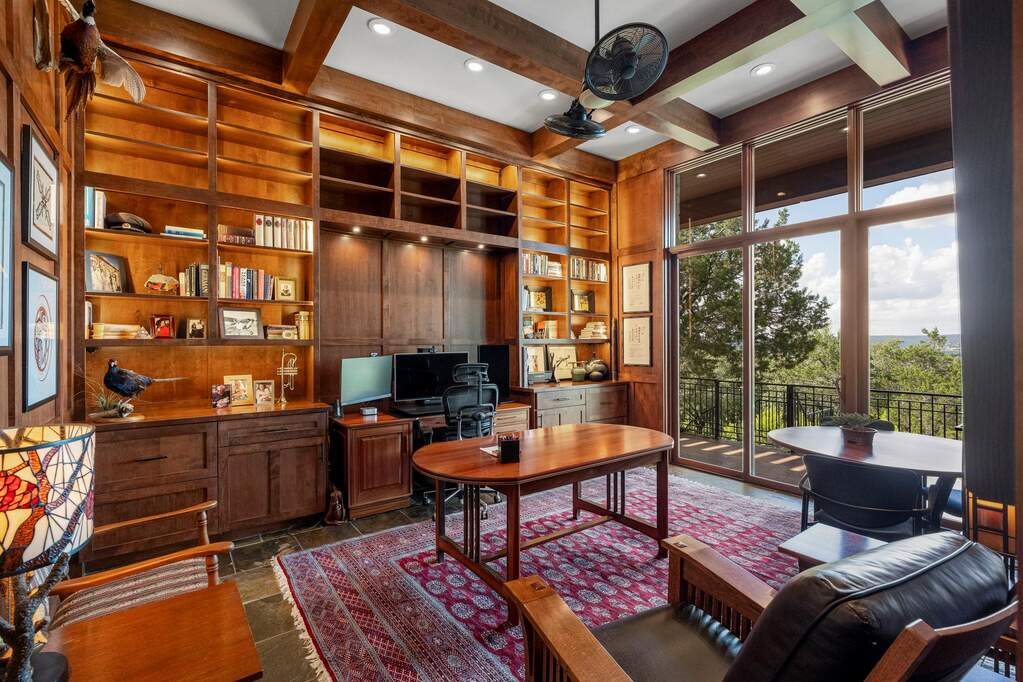 4 Bedroom Single Family Home/House's Image 10