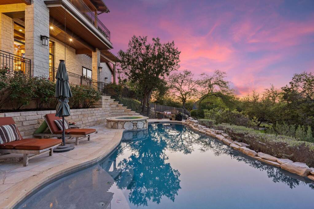 4 Bedroom Single Family Home/House's Image 29