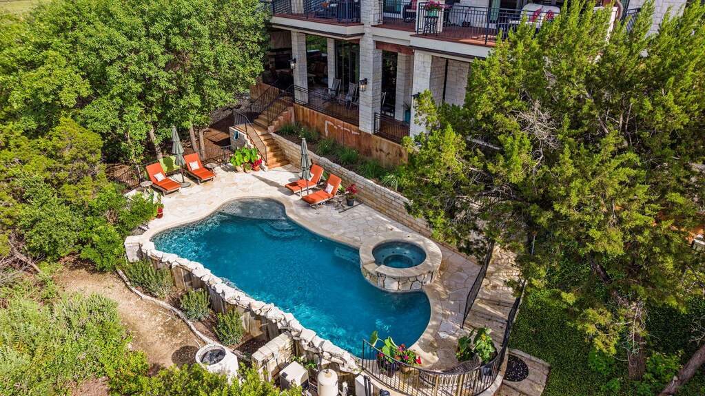 4 Bedroom Single Family Home/House's Image 35