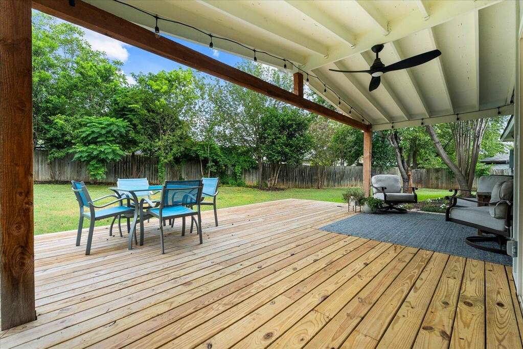 3 Bedroom Single Family Home/House's Image 22