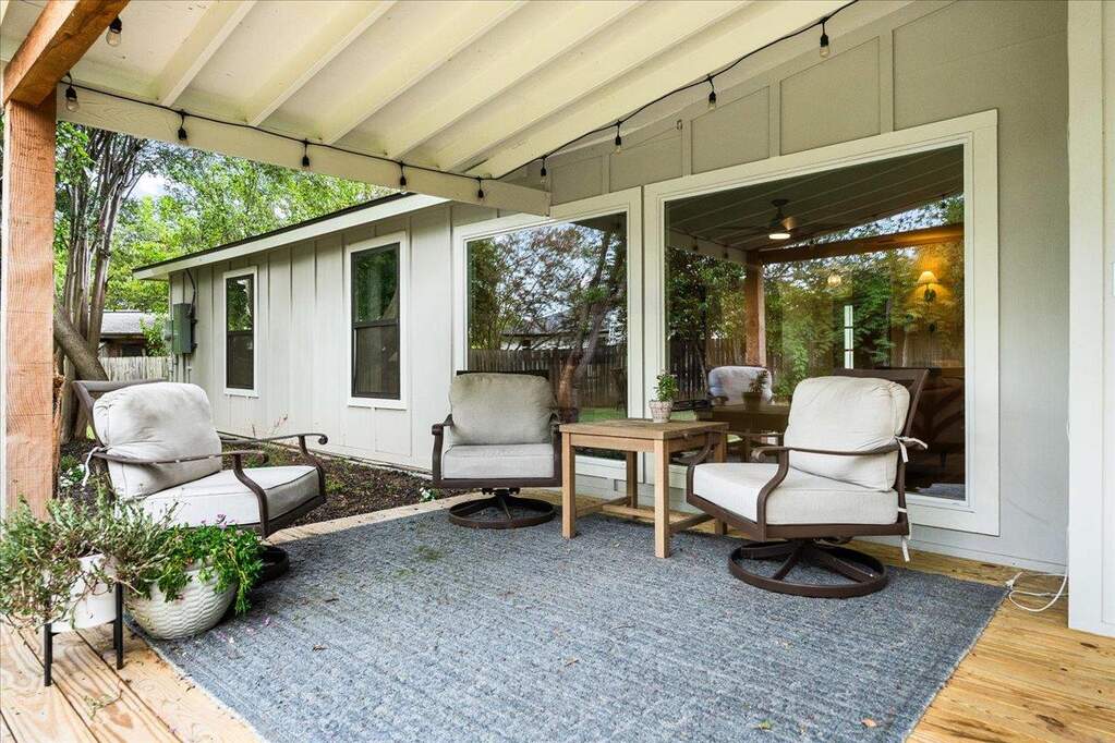 3 Bedroom Single Family Home/House's Image 23