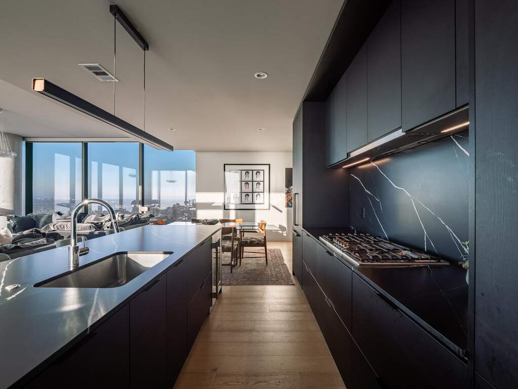 3 Bedroom Apartment/Flat's Image 10