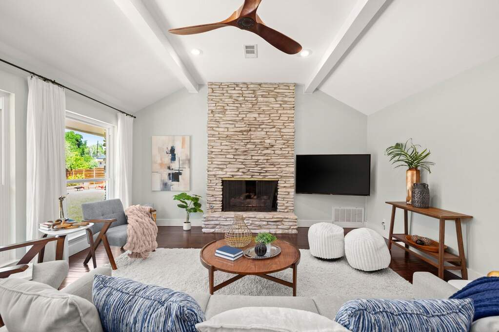 3 Bedroom Single Family Home/House's Image 17