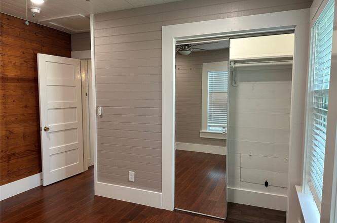 Single Family Home/House's Image 34