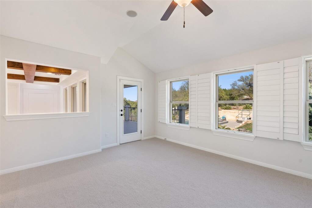 5 Bedroom Single Family Home/House's Image 32