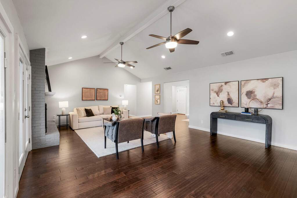 3 Bedroom Single Family Home/House's Image 8