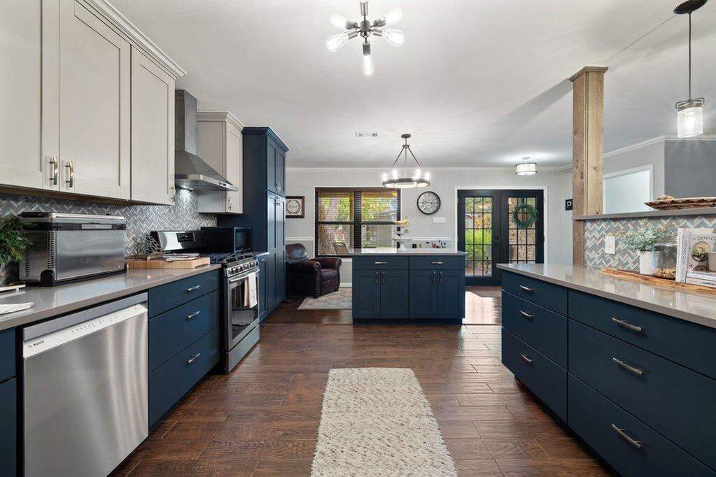 3 Bedroom Single Family Home/House's Image 9