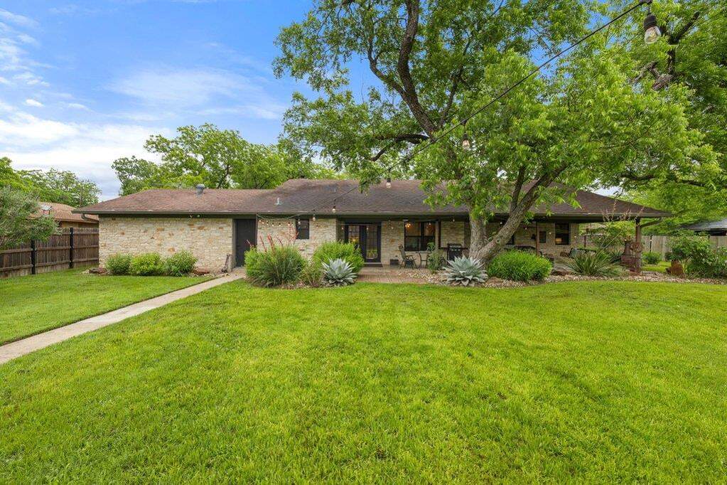 3 Bedroom Single Family Home/House's Image 22