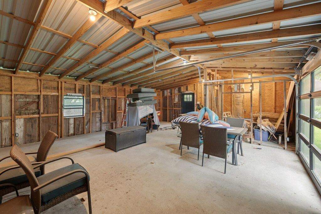 3 Bedroom Single Family Home/House's Image 27