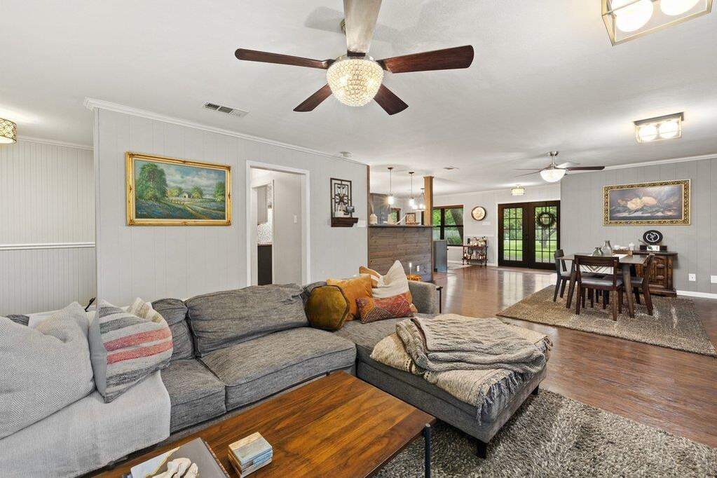 3 Bedroom Single Family Home/House's Image 3
