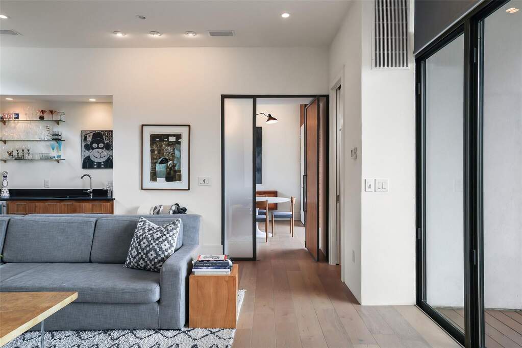 4 Bedroom Single Family Home/House's Image 23