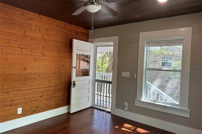 5 Bedroom Multi Unit's Image 12