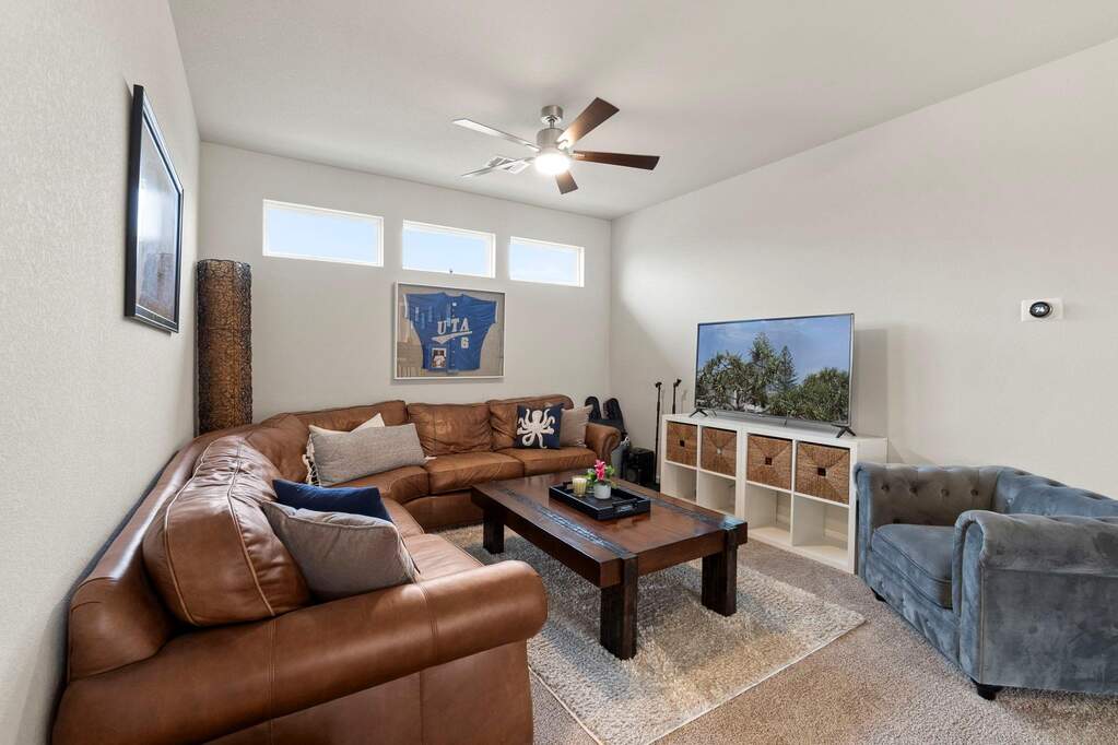 4 Bedroom Single Family Home/House's Image 20