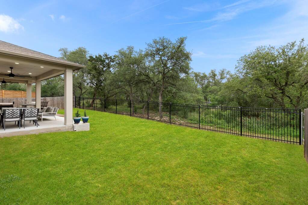 4 Bedroom Single Family Home/House's Image 33