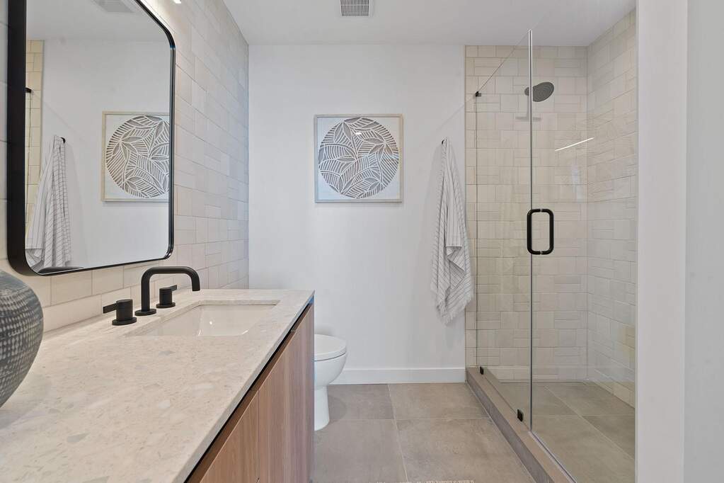 2 Bedroom Apartment/Flat's Image 8