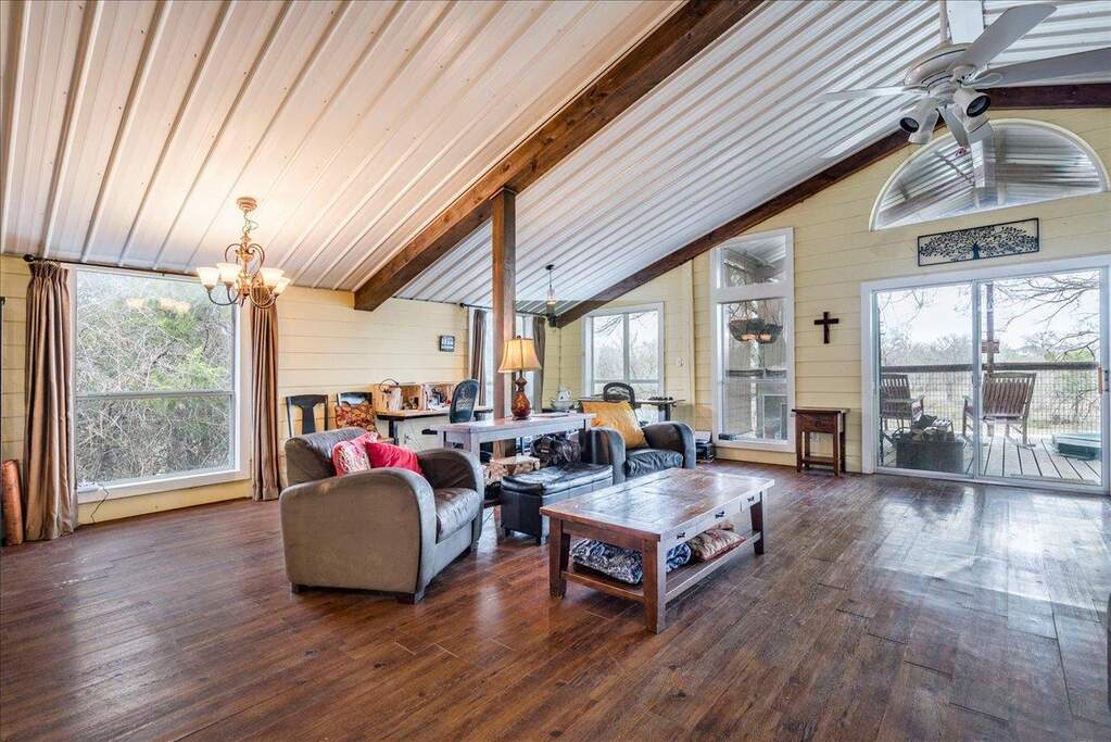 3 Bedroom Single Family Home/House's Image 13