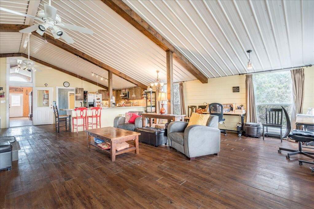 3 Bedroom Single Family Home/House's Image 15