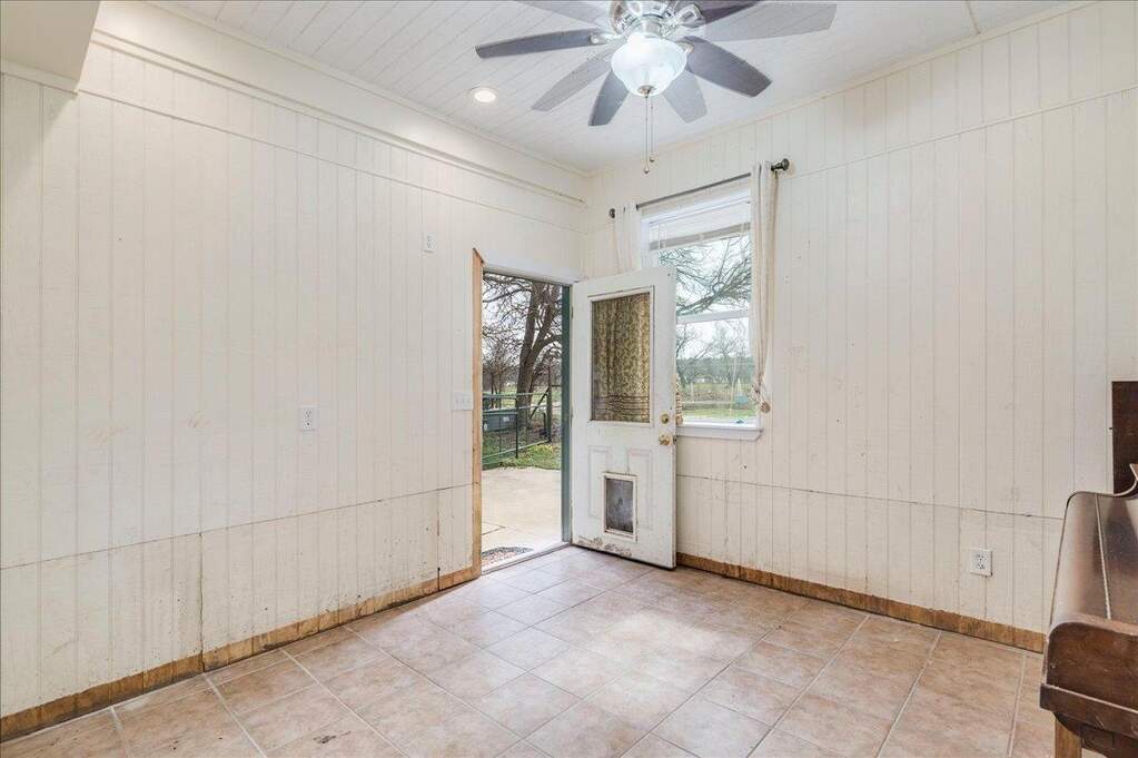 3 Bedroom Single Family Home/House's Image 29
