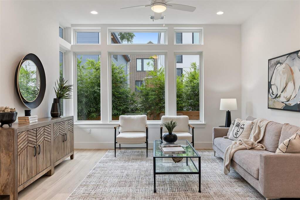 3 Bedroom Single Family Home/House's Image 10